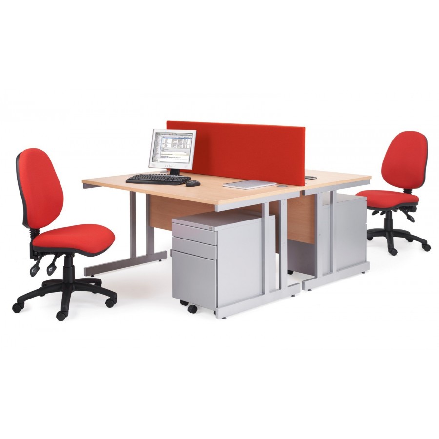 Momento Cantilever Frame Straight Office Desk 